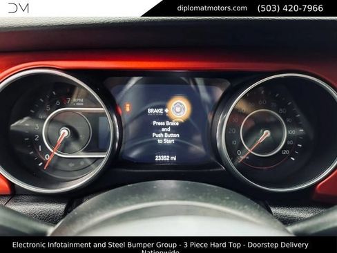 Used 2018 Jeep Wrangler Unlimited Rubicon AWD/4WD image 32