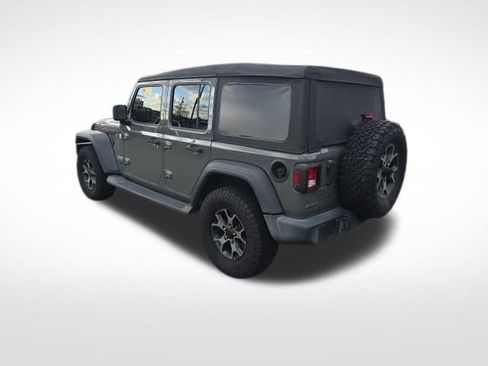 Used 2019 Jeep Wrangler Unlimited Sport S image 5