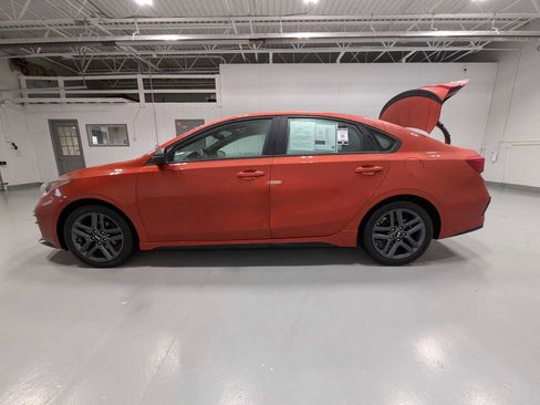 Certified 2021 Kia Forte GT-Line w/ GT-Line Premium Package image 12