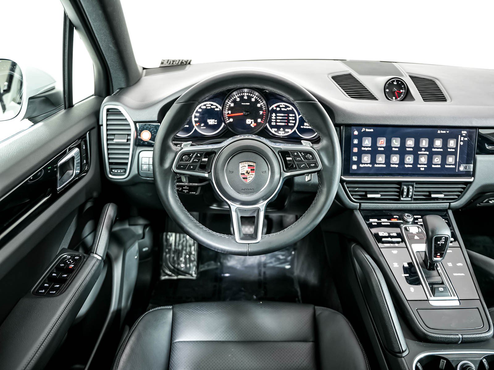 Certified 2022 Porsche Cayenne AWD/4WD image 16