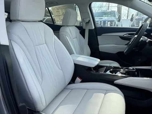 New 2026 Buick Envision Avenir image 25