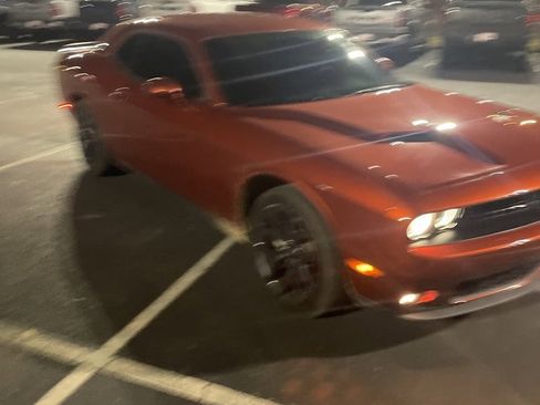 Used 2023 Dodge Challenger SXT w/ Blacktop Package image 4