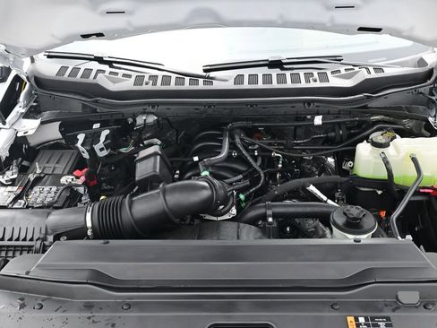 New 2026 Ford F250 XL w/ XL Chrome Package image 36