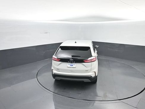 Certified 2024 Ford Edge SEL w/ Convenience Package AWD/4WD image 31