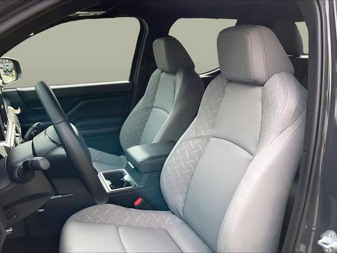 New 2026 Toyota Tacoma SR5 image 9