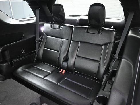 Used 2020 Ford Explorer ST w/ ST Street Pack image 27