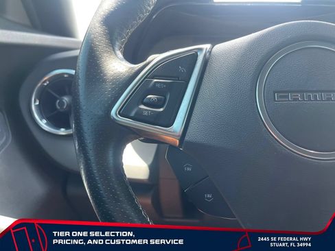 Used 2018 Chevrolet Camaro SS RWD image 18