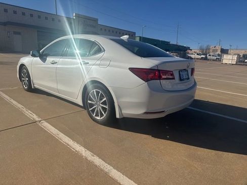 Used 2020 Acura TLX image 5