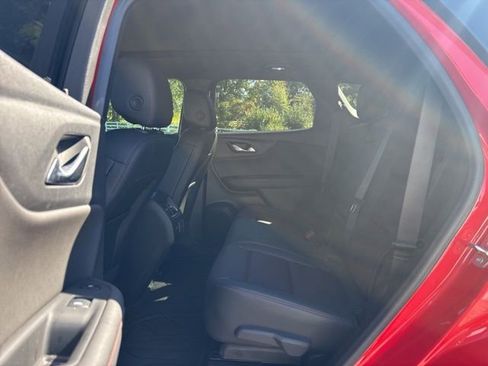 Used 2024 Chevrolet Blazer RS w/ Enhanced Convenience Package image 12