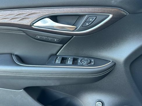 Certified 2023 Buick Envision Avenir AWD/4WD image 11