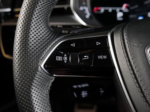 Certified 2022 Audi S8 image 21
