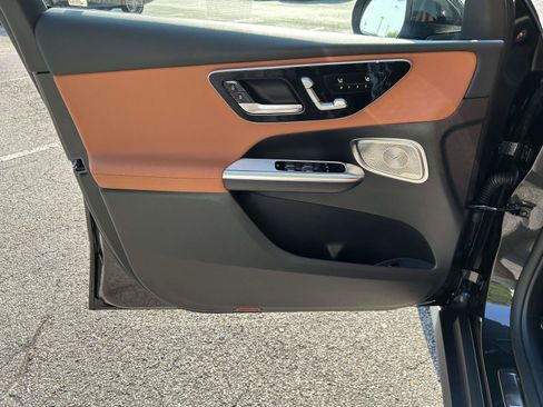 New 2027 Mercedes-Benz GLC 300 image 17