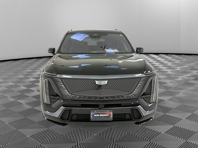 Certified 2026 Cadillac Vistiq Platinum w/ LPO, Floor Liner Package AWD/4WD image 8