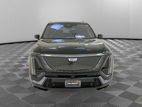 Certified 2026 Cadillac Vistiq Platinum w/ LPO, Floor Liner Package AWD/4WD image 8
