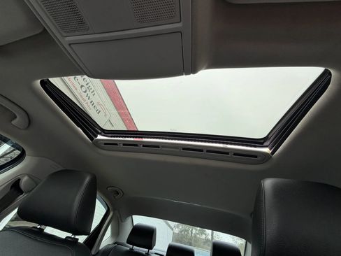 Used 2019 Volkswagen Passat 2.0T Wolfsburg image 31