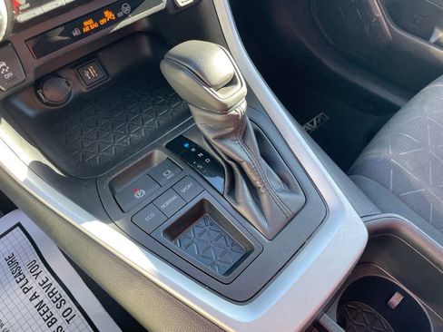 Used 2024 Toyota RAV4 XLE image 18