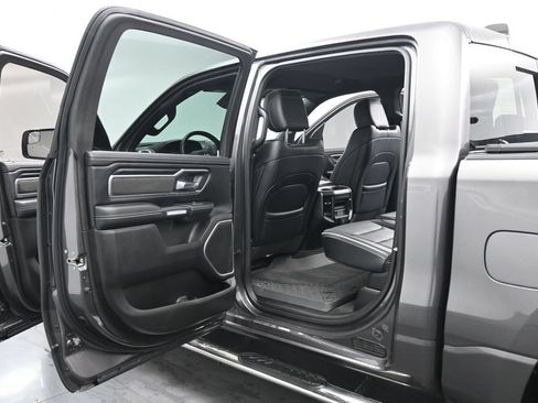 Used 2023 RAM 1500 Laramie AWD/4WD image 17