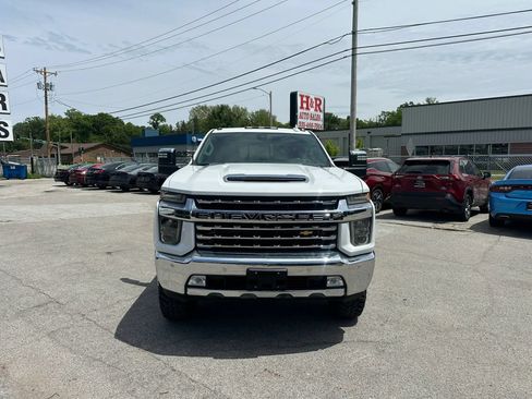 Used 2020 Chevrolet Silverado 3500 LTZ w/ LTZ Texas Edition AWD/4WD image 2
