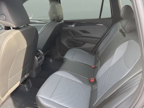 New 2026 Volkswagen Tiguan SE R-Line AWD/4WD image 20