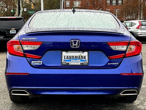 Used 2022 Honda Accord Sport image 4