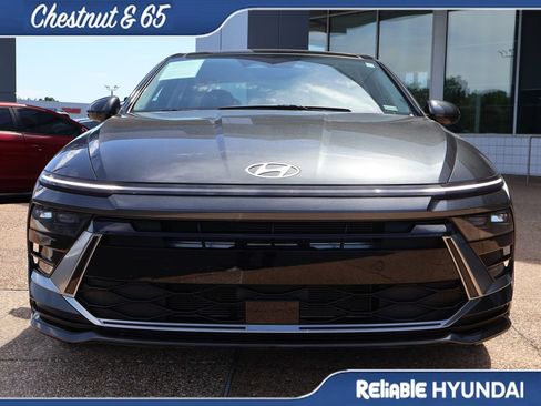 Certified 2025 Hyundai Sonata SEL FWD image 8