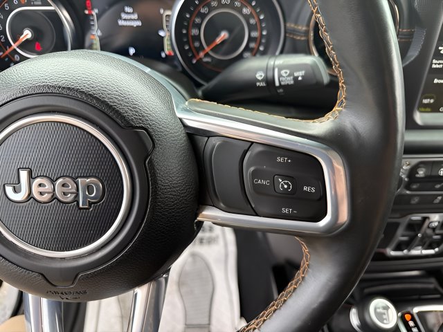 Used 2022 Jeep Gladiator Overland AWD/4WD image 13