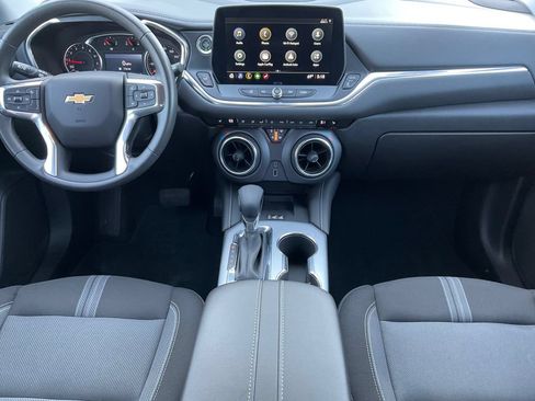 Certified 2023 Chevrolet Blazer LT w/ Convenience Package AWD/4WD image 4