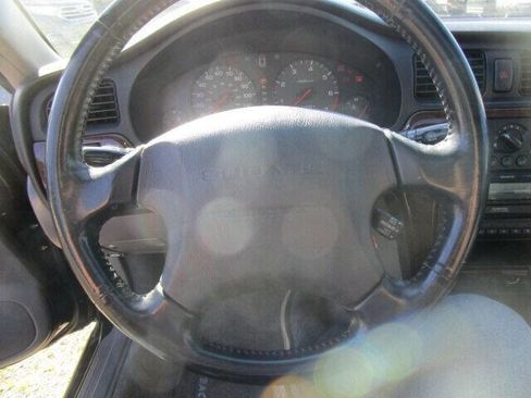 Used 2000 Subaru Outback Limited image 38