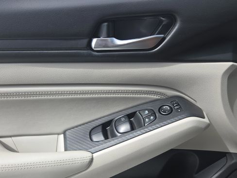 Used 2020 Nissan Altima 2.5 S image 35