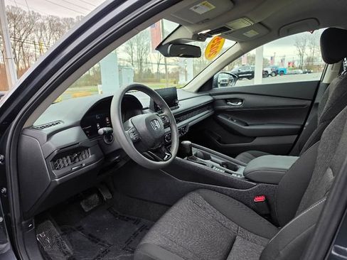 Used 2025 Honda Accord LX image 20