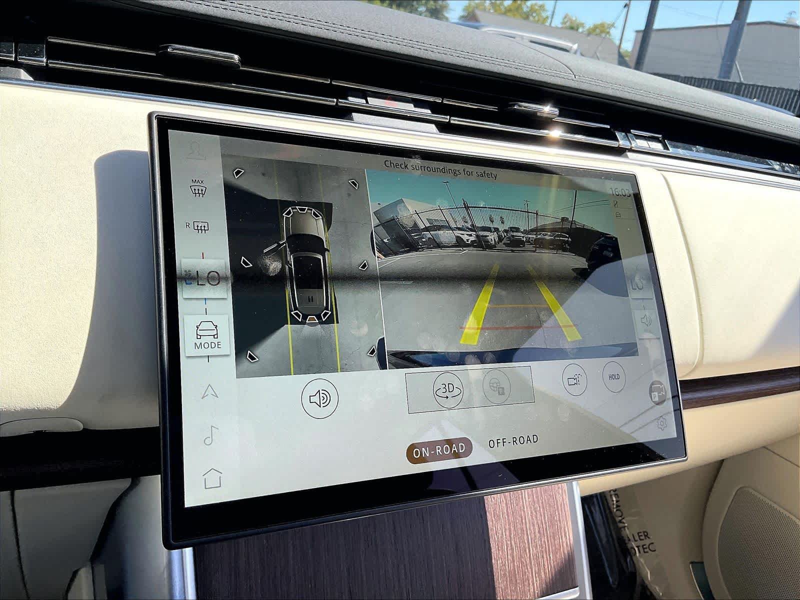 New 2026 Land Rover Range Rover Long Wheelbase SE AWD/4WD image 20