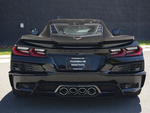 Used 2026 Chevrolet Corvette Z06 RWD image 6