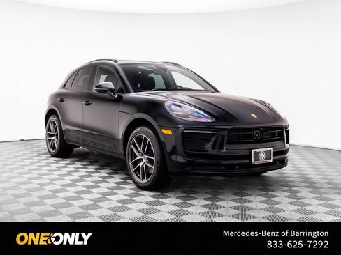 Used 2024 Porsche Macan AWD/4WD image 7