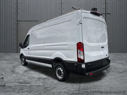 Used 2020 Ford Transit 250 Medium Roof w/ Load Area Protection Package RWD image 5