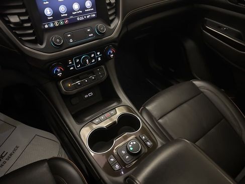 Used 2022 GMC Acadia AT4 w/ Preferred Package AWD/4WD image 20