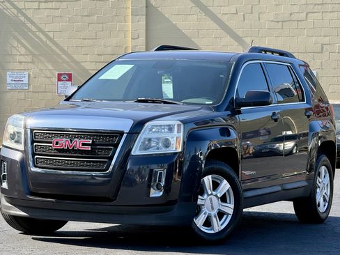 Used 2015 GMC Terrain SLT FWD image 1
