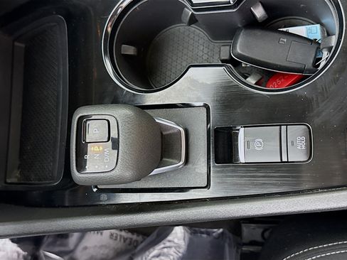 Used 2023 Nissan Rogue SV FWD image 20