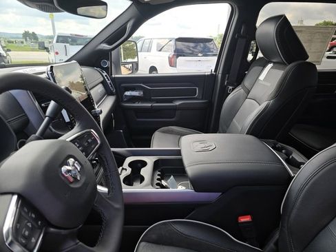 New 2025 RAM 2500 Laramie image 21