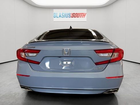 Used 2022 Honda Accord Sport image 4