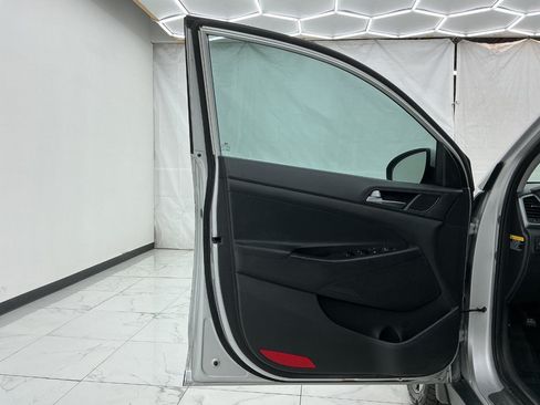 Used 2016 Hyundai Tucson Limited FWD image 18