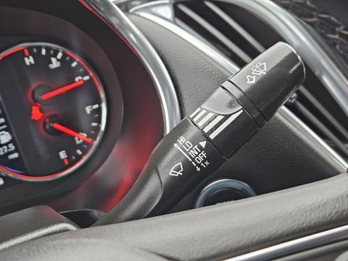 Used 2024 Chevrolet Malibu LT image 27