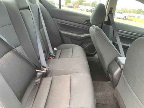Used 2025 Nissan Altima 2.5 SV FWD image 26