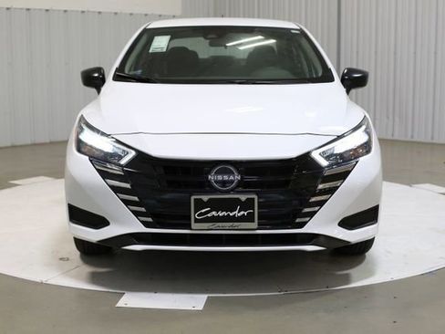 Certified 2025 Nissan Versa S w/ Trunk Package image 3