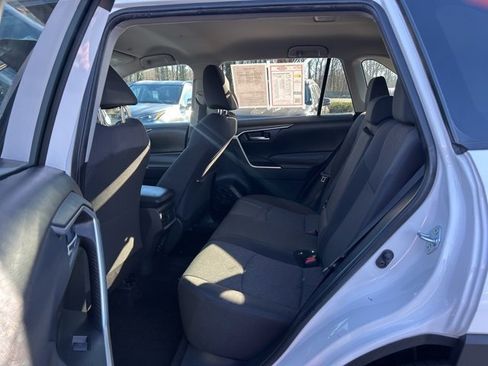 Used 2024 Toyota RAV4 XLE image 17
