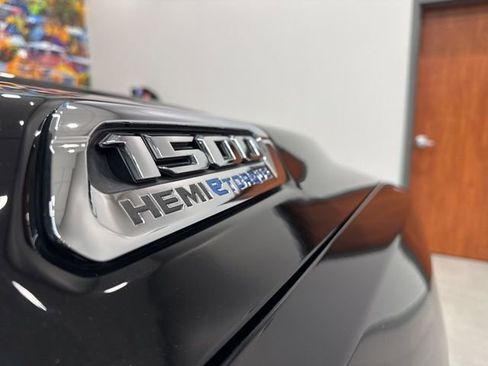 Used 2021 RAM 1500 Big Horn image 25