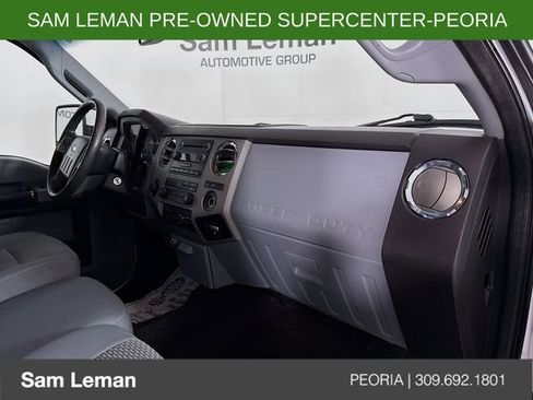 Used 2015 Ford F250 XLT w/ XLT Premium Package image 24