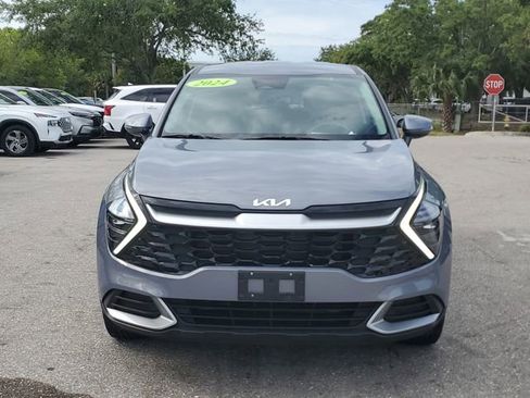 Certified 2024 Kia Sportage EX image 2