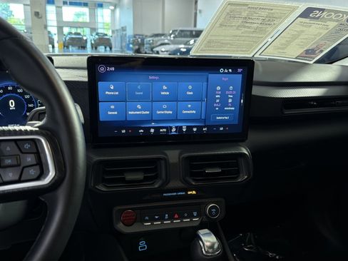Used 2025 Ford Mustang GT RWD image 22