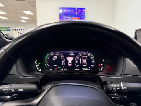 Used 2024 Honda Accord Sport image 29
