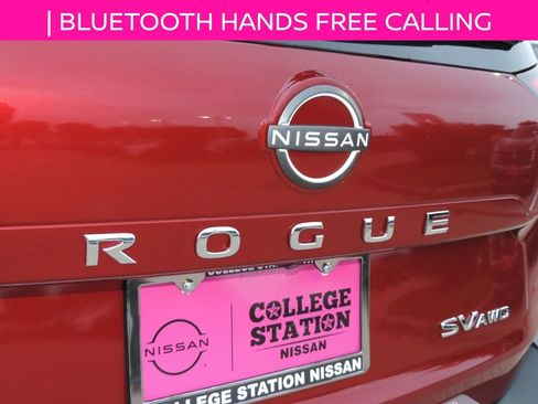 Used 2023 Nissan Rogue SV AWD/4WD image 11